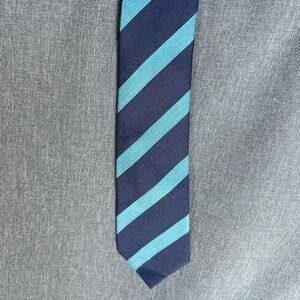Banana Republic Men's Slim Stripe Neck Tie